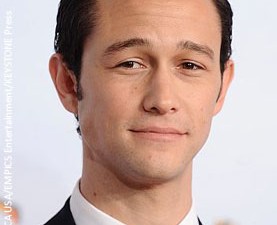 After much speculation in the media and amongst fans, Warner Bros. and director Chris Nolan have finally announced what role Joseph Gordon-Levitt is going to play in the new Batman movie, entitled The Dark Knight Rises. He’ll portray John Blake, a Gotham City beat cop assigned to special duty under the command of Commissioner Gordon. […]