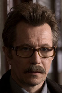 the dark knight commissioner gordon